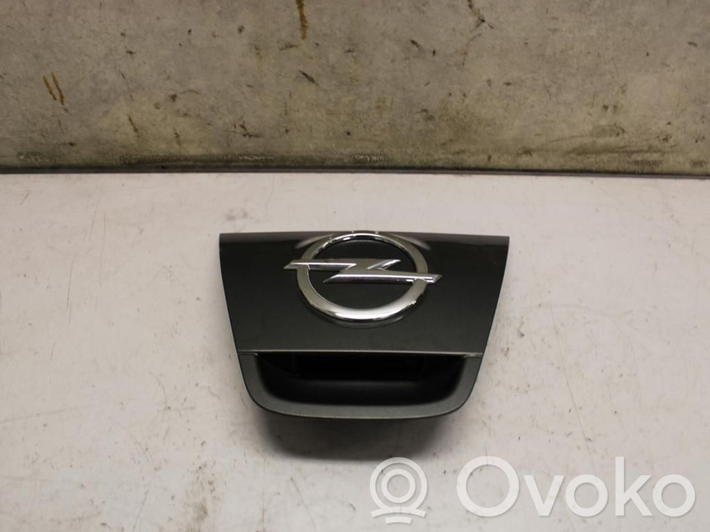 Opel Astra J Tailgate/trunk/boot exterior handle 