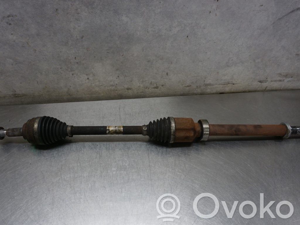 Renault Clio IV Planetară față 