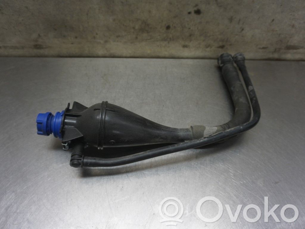 Peugeot Expert AdBlue šķidruma tvertne 