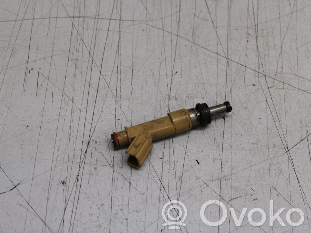 Toyota Auris E180 Inyector de combustible 