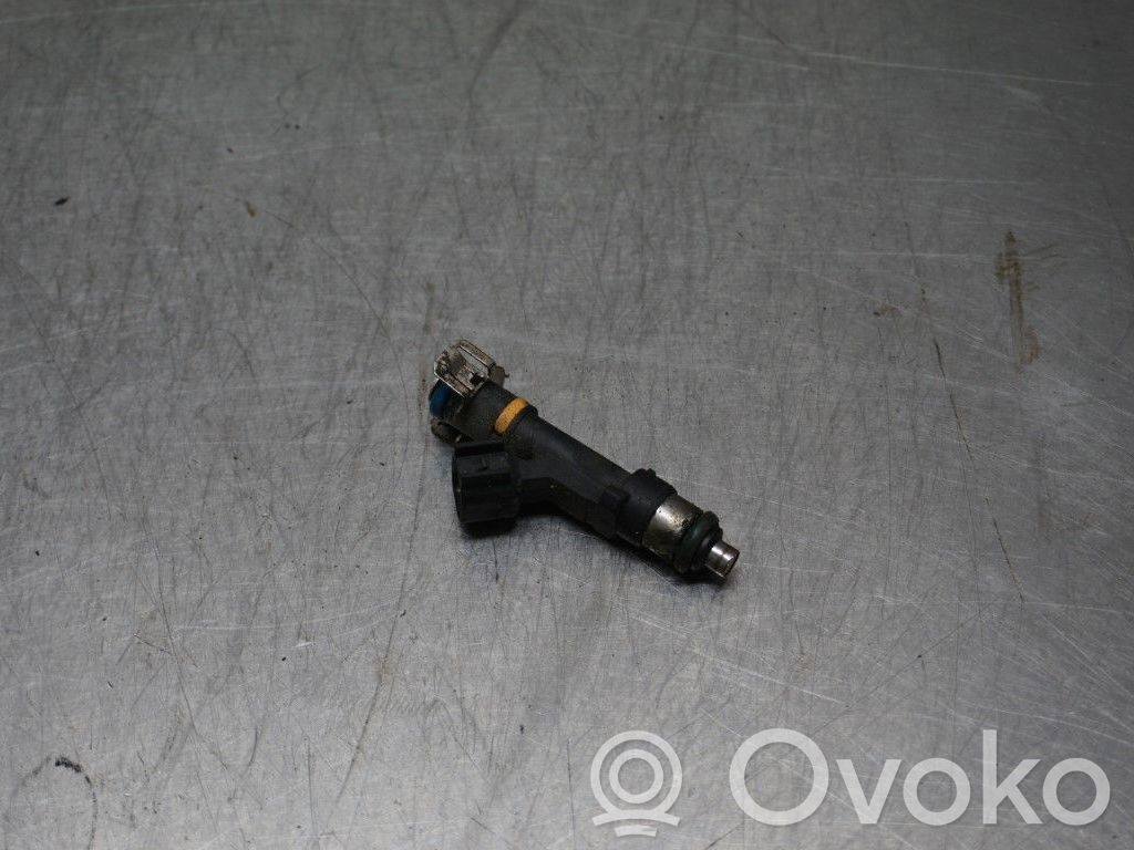 Inyector de combustible   L3G513250,N019819