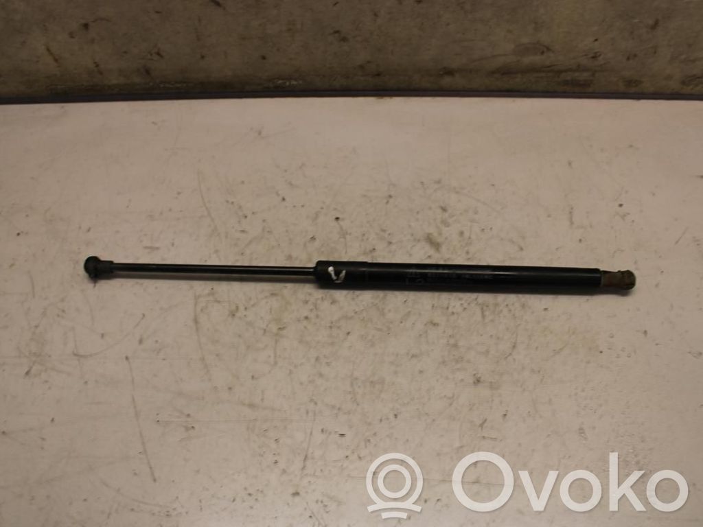 Toyota Land Cruiser (J150) Amortyzator / Siłownik tylnej klapy bagażnika 