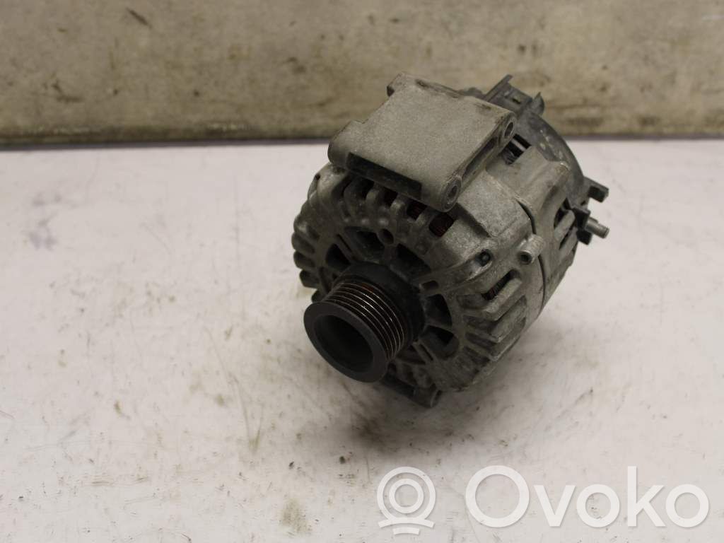 Mercedes-Benz Vito Viano W447 Alternator 