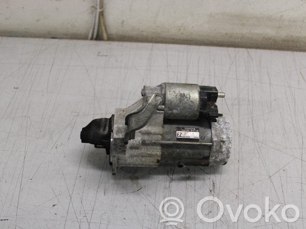 Toyota Yaris Starter motor 