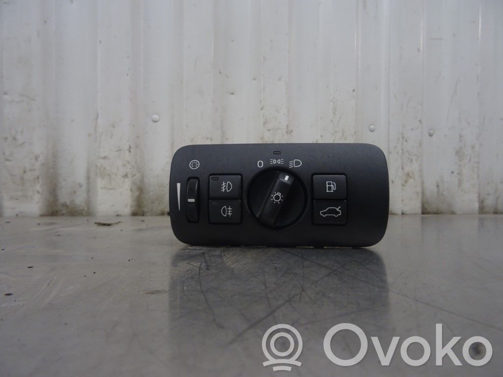 Interruptor de luz   31443850,182300,30739414