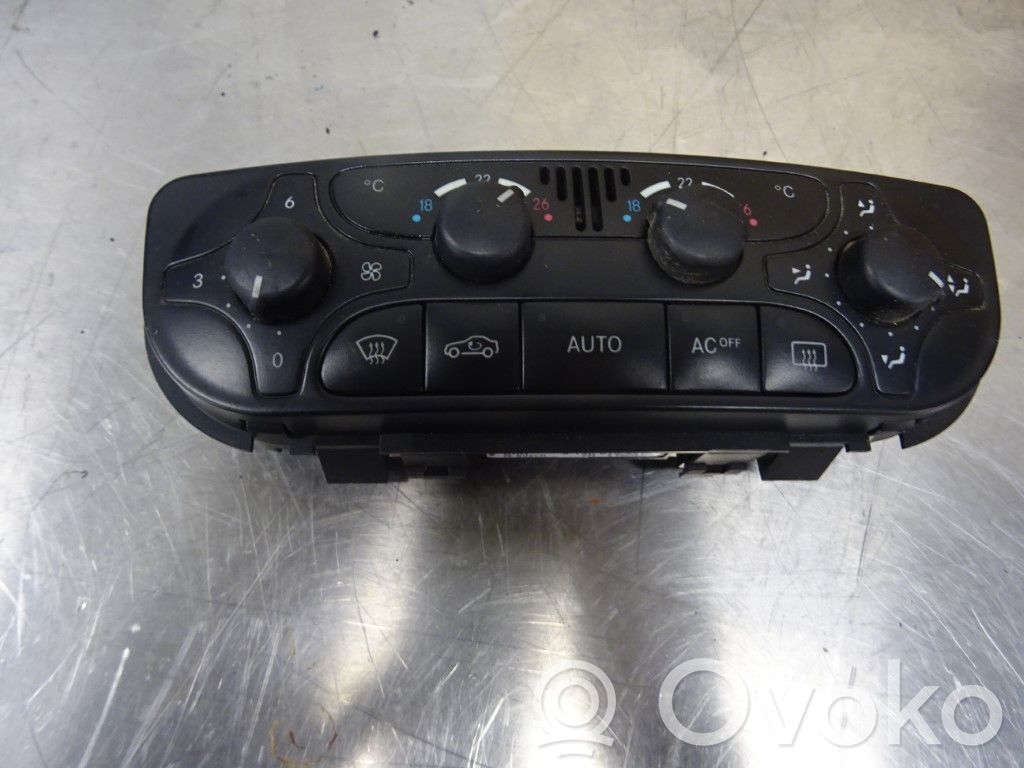 Mercedes-Benz CLK A209 C209 Panel klimatyzacji 