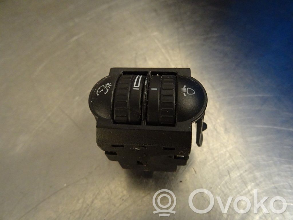 Panel lighting control switch   1K0941333D,195270