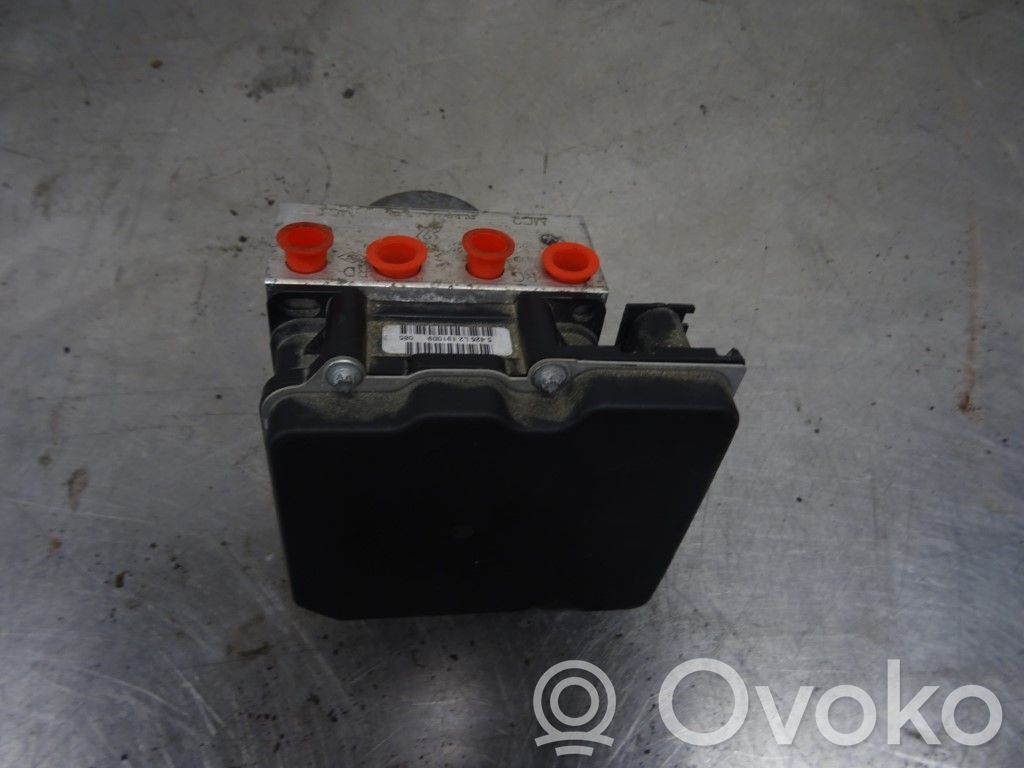 Renault Clio III ABS-pumppu 