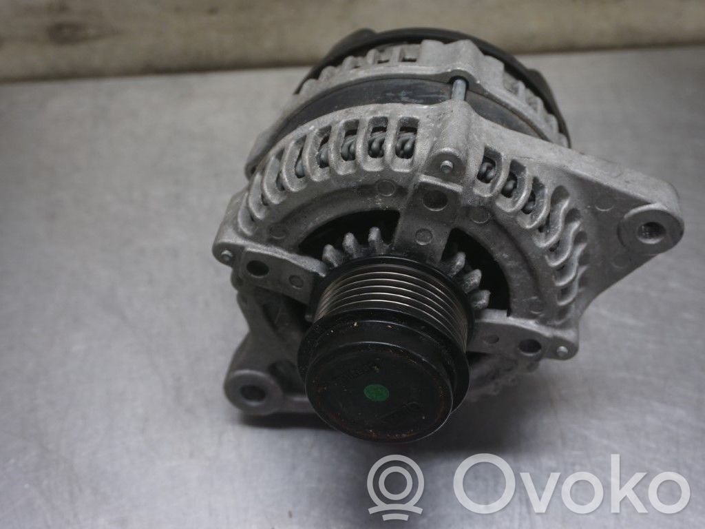 Toyota Avensis T270 Alternator 