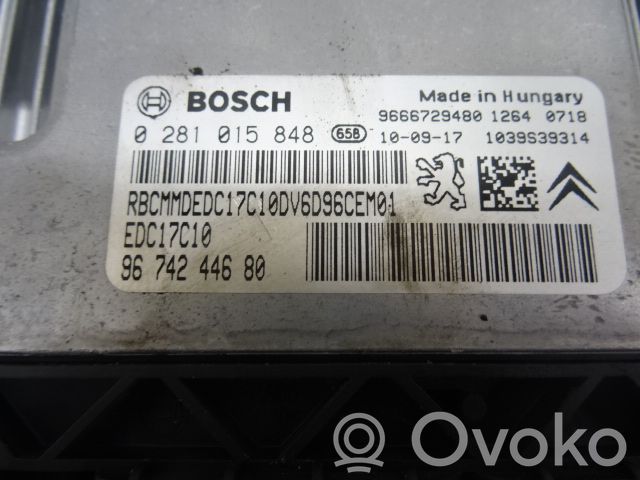 Unité de commande / module d'injection   1944J7,N044458,0281015848