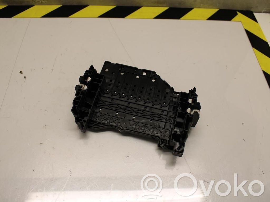 Volvo V40 Fuse module 