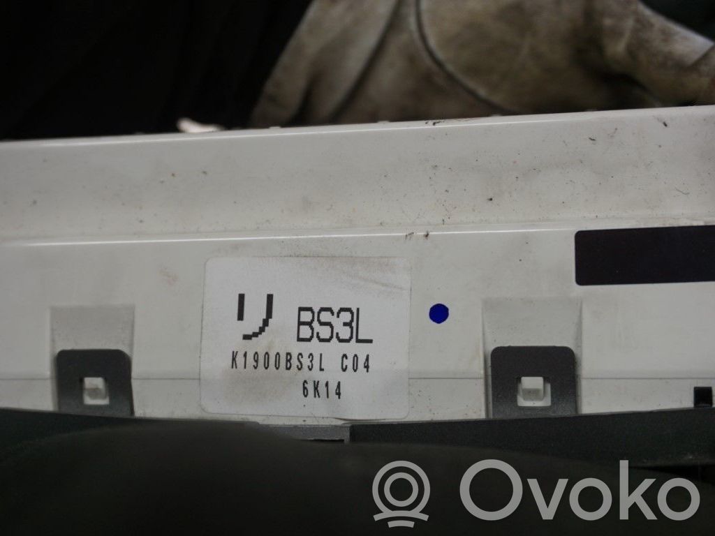Mazda 3 I Climate control unit 
