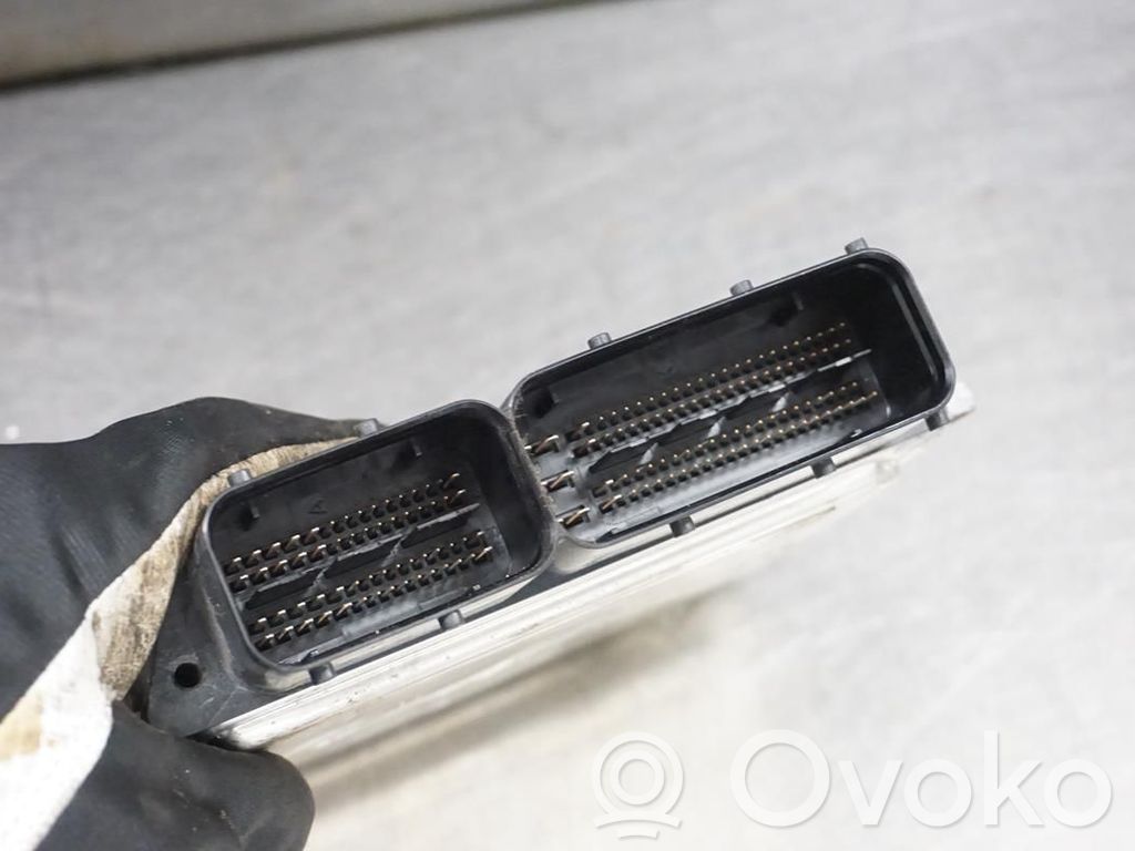 Volkswagen Golf VI Injection control unit/module 