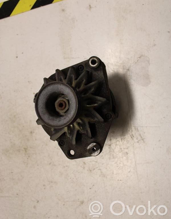 Audi 80 90 B3 Alternator 