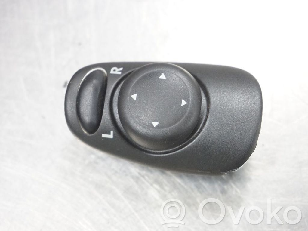 Wing mirror switch   12801062,182869
