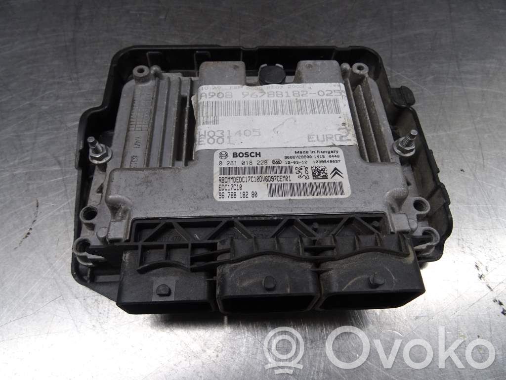 Peugeot 208 I Unitate/modul comandă injecție 
