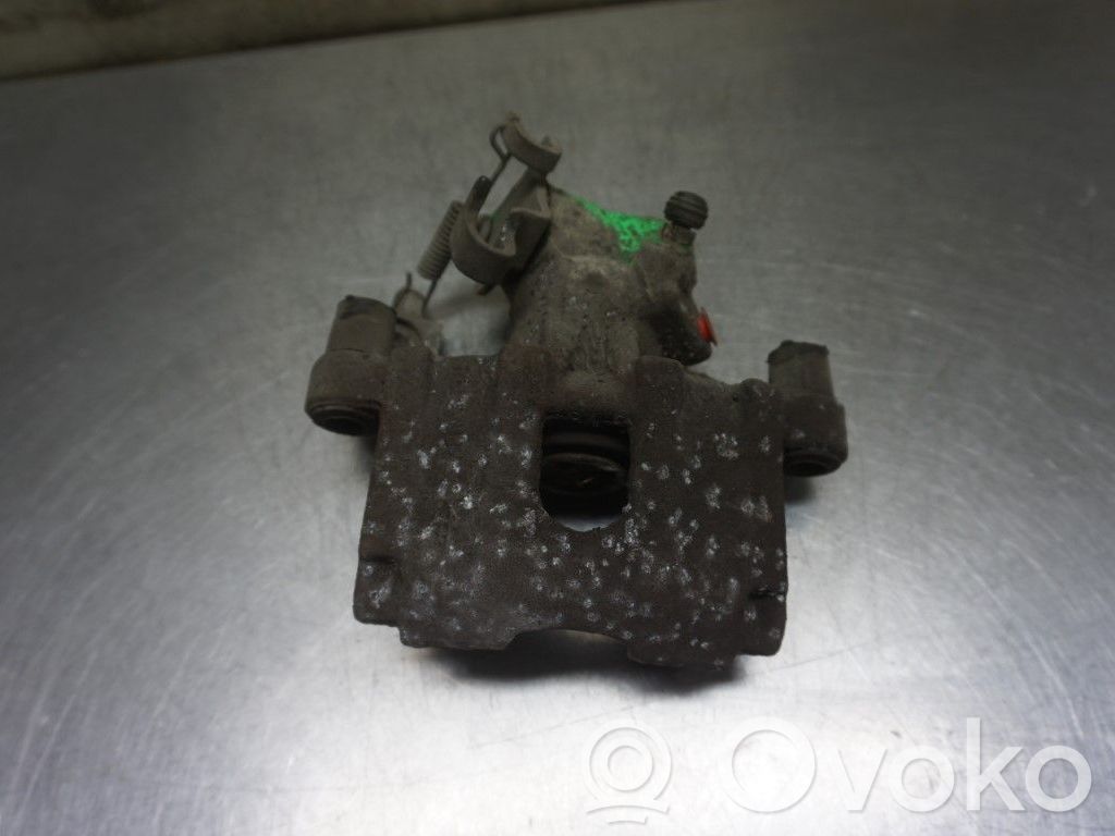 Toyota Yaris Galinis suportas 
