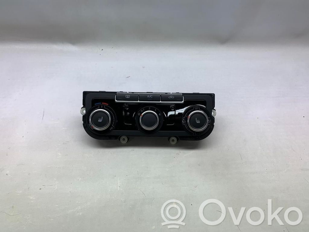 Volkswagen Golf VI Panel klimatyzacji 