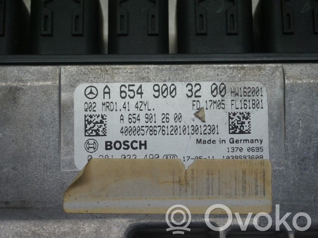 Unité de commande / module d'injection   A6549001400,237707