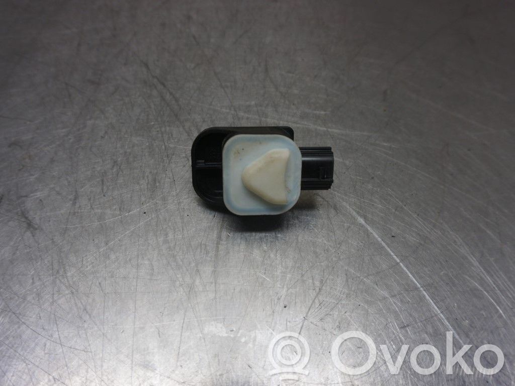 Airbagsensor Crashsensor Drucksensor   8983A02021,231741