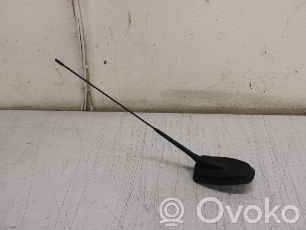 Mercedes-Benz Sprinter W907 W910 Antena radiowa 