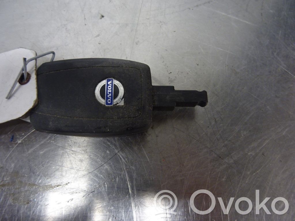 Volvo C30 Ignition key/card 