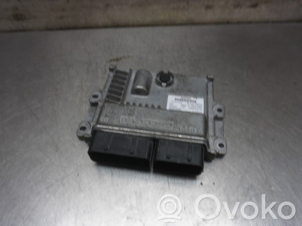Unité de commande / module d'injection   1659555080,242206,9818035080