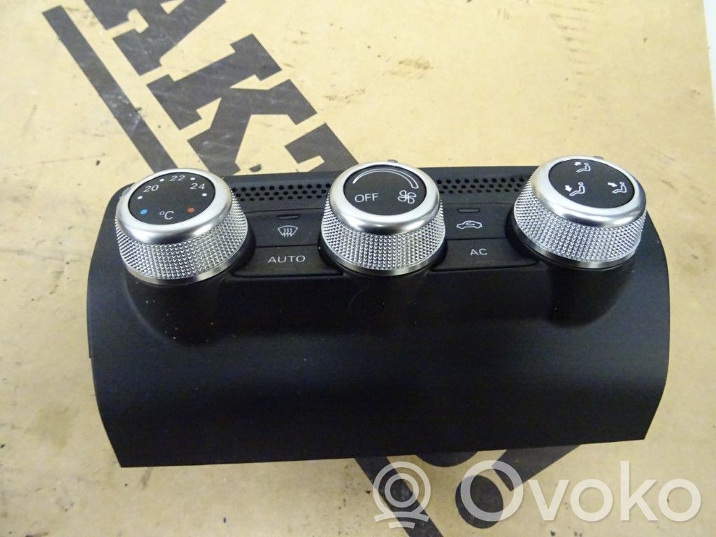 Climate control unit   8X0820043B,N004200