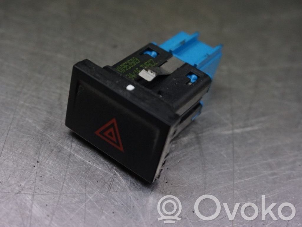 Volkswagen Caddy Hazard light switch 