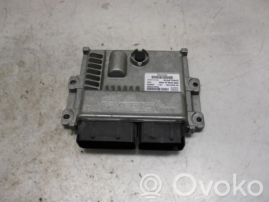 Peugeot 5008 II Injection control unit/module 