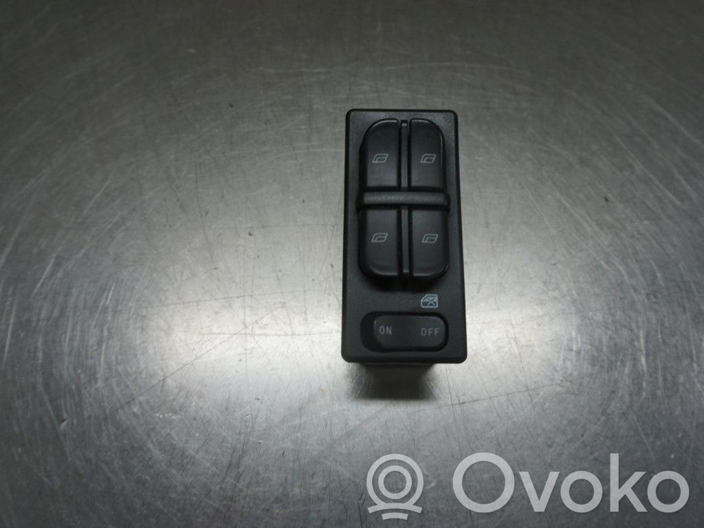 Electric window control switch   5547914,182669