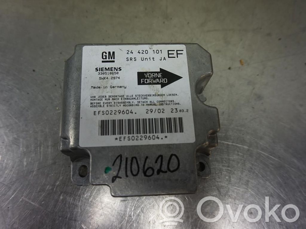 Opel Omega B2 Airbag control unit/module 