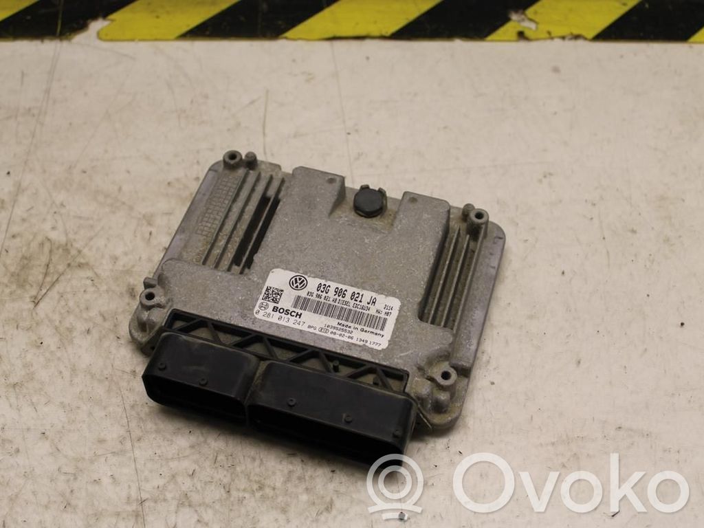 Volkswagen Caddy Sterownik / moduł wtrysku 