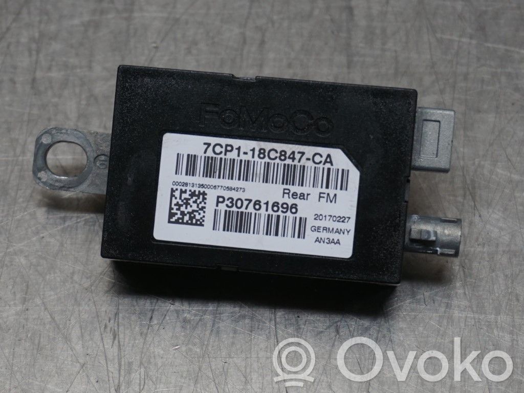 Volvo V40 Cross country Radio antenna 