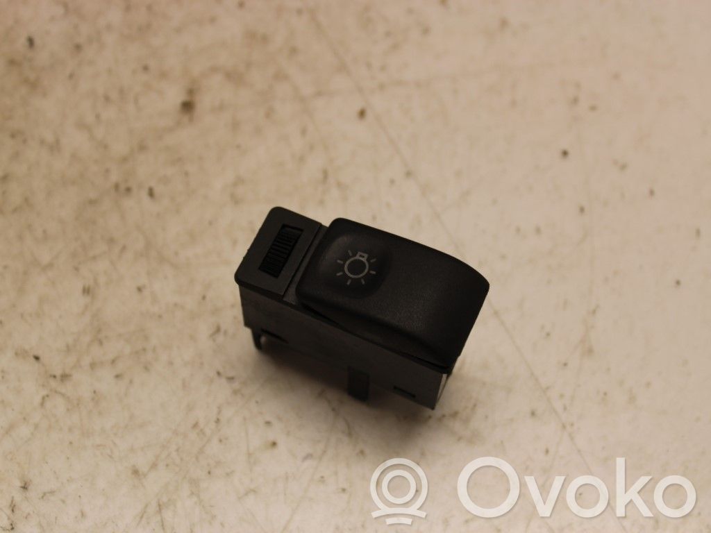Seat Toledo I (1L) Interruptor de luz 