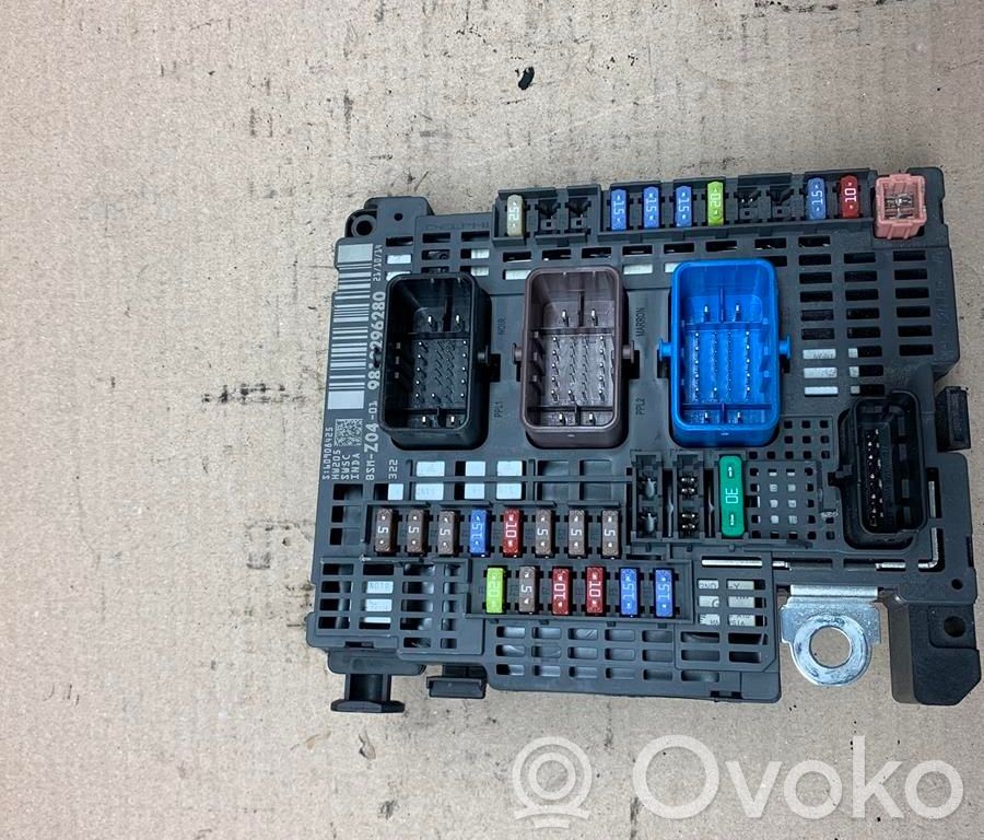 Citroen C4 II Picasso Módulo de fusible 