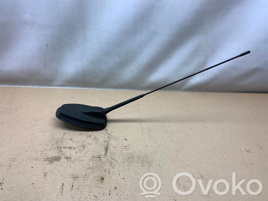 Mercedes-Benz Sprinter W907 W910 Antena radiowa 