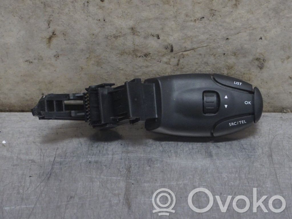 Peugeot Expert Steering wheel buttons/switches 