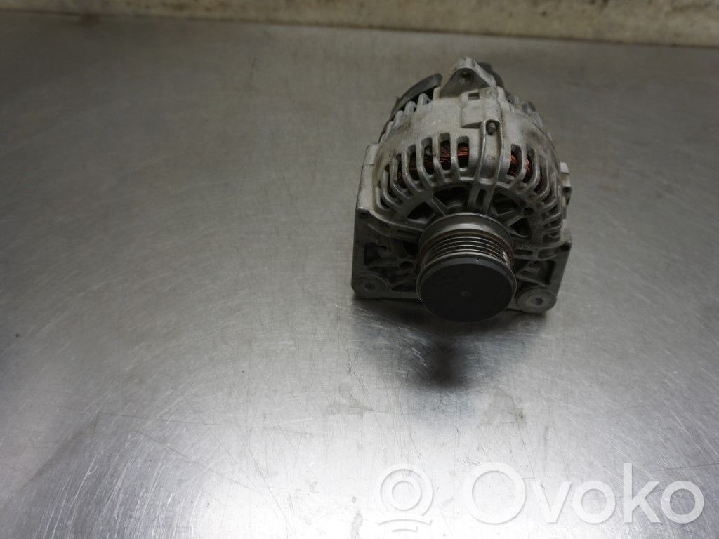 Renault Megane II Generatore/alternatore 