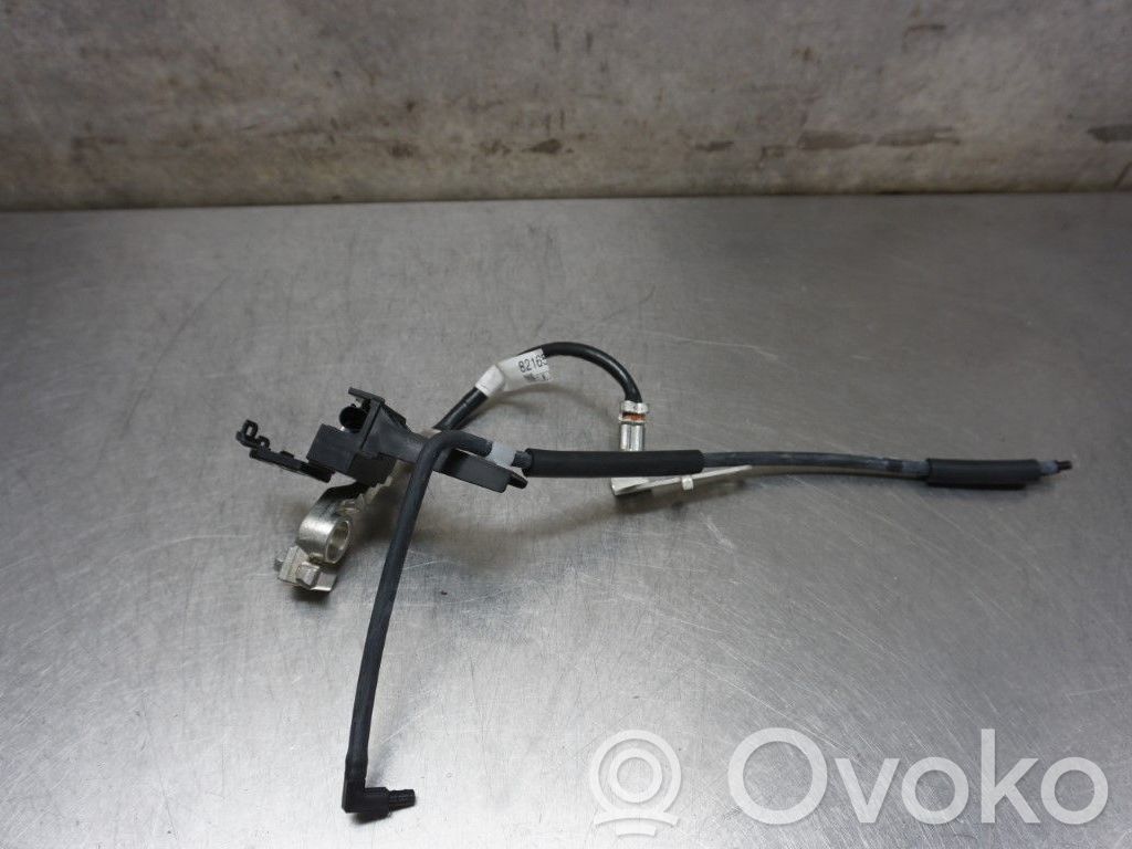 Lexus UX Cable positivo (batería) 