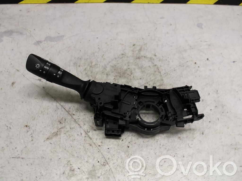 Toyota Auris E180 Palanca de intermitentes 