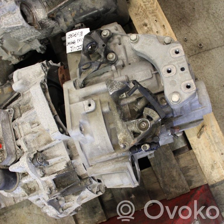 Volkswagen PASSAT B8 Boîte de vitesses manuelle à 6 vitesses