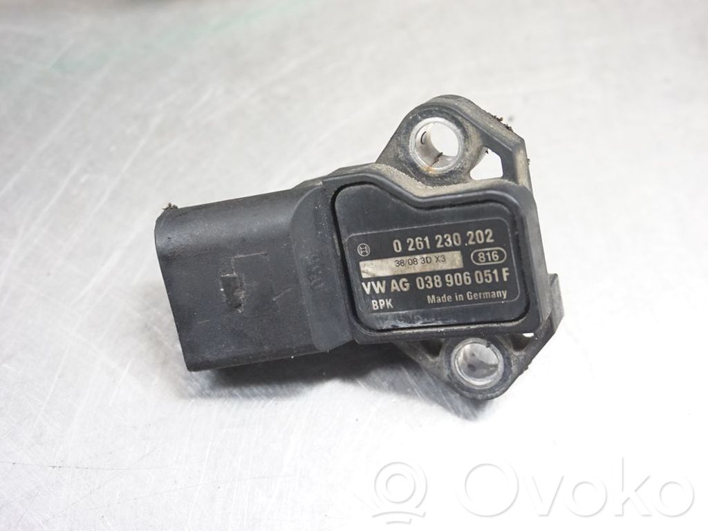 Audi A6 S6 C6 4F Sensor / Fühler / Geber 