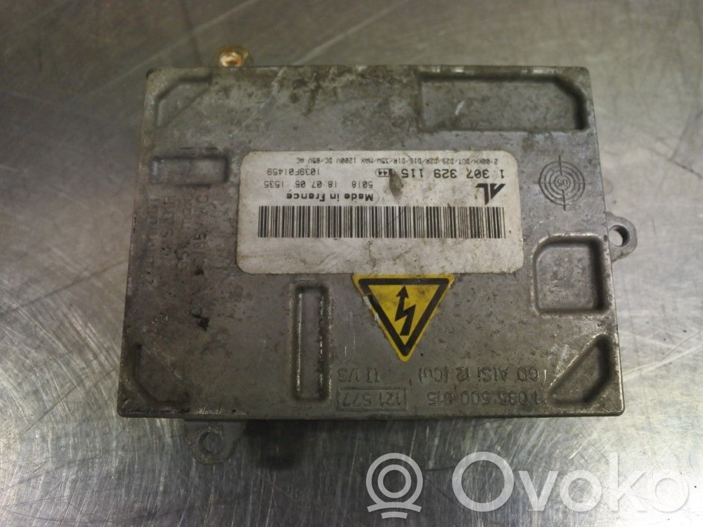 Audi A4 S4 B7 8E 8H Gaismas modulis LCM 