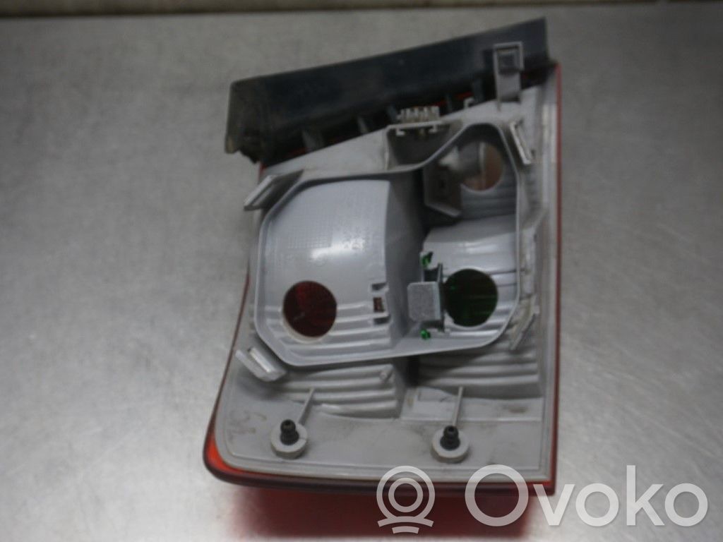 Audi A4 S4 B7 8E 8H Lampa tylna 