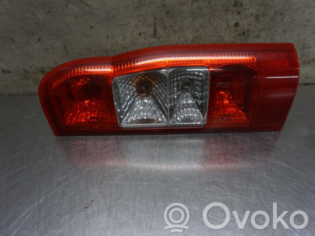 Rear/tail lights   1435880,108388,2510612