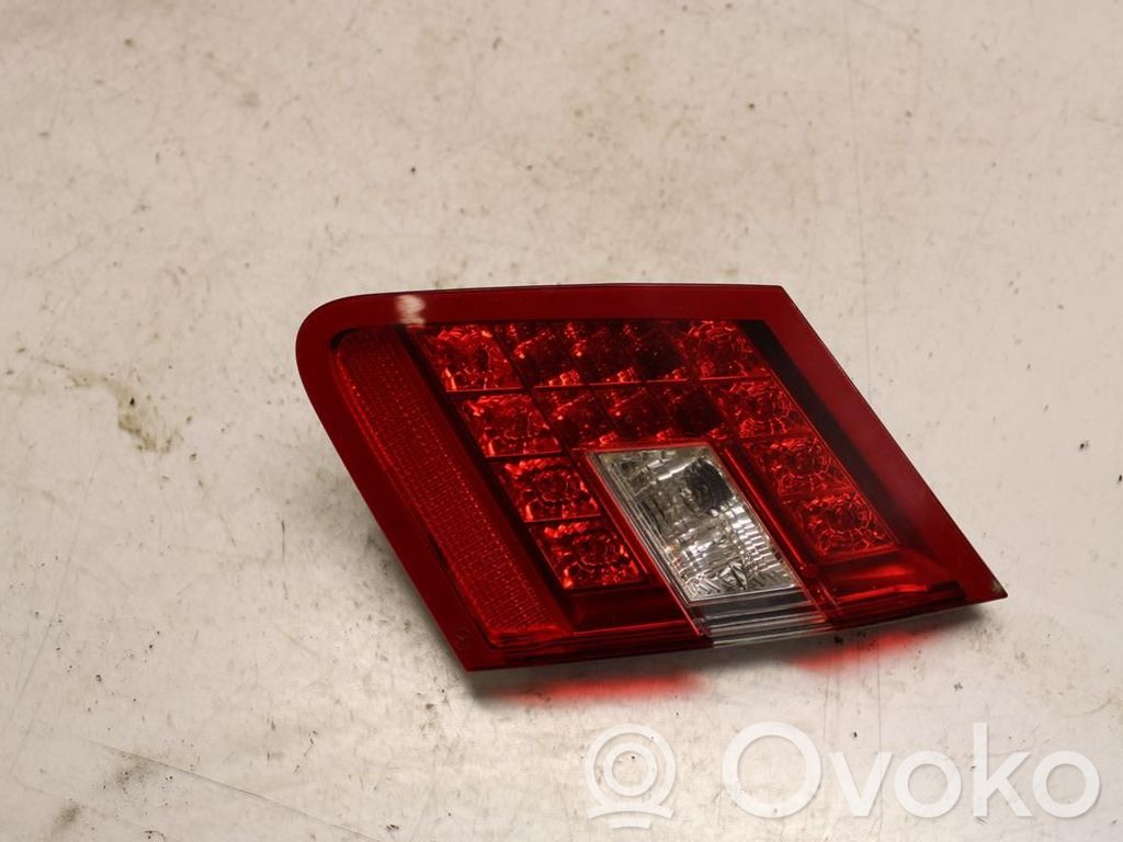 Mercedes-Benz E W212 Lampy tylnej klapy bagażnika 