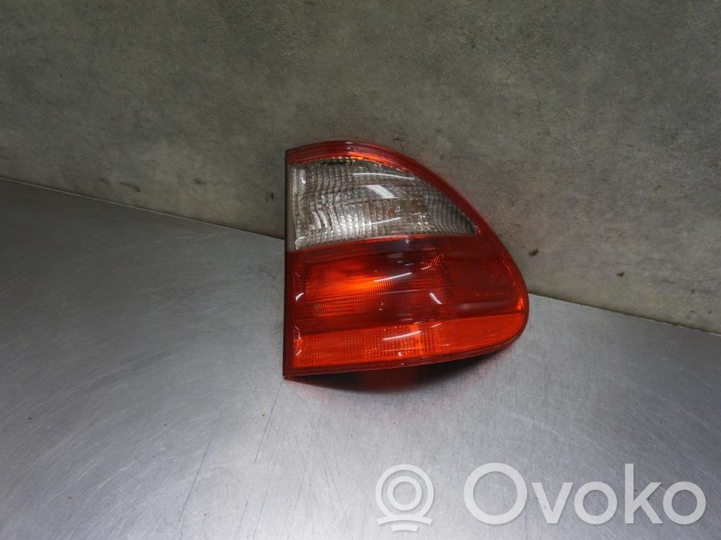 Mercedes-Benz E W210 Rear/tail lights 
