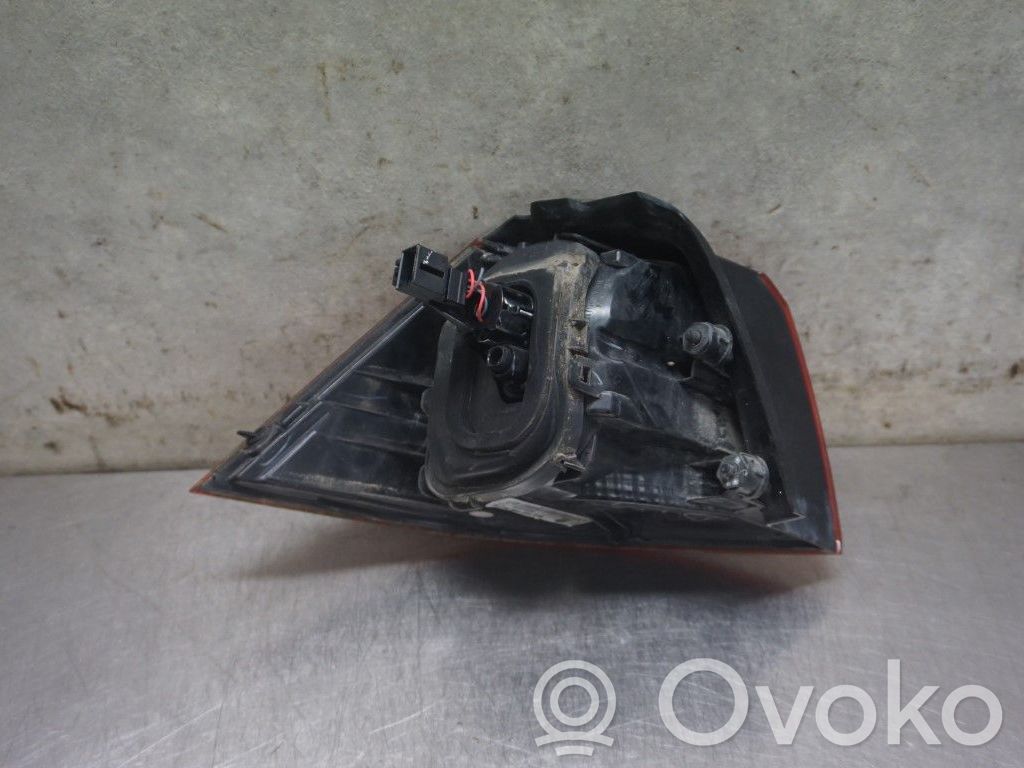 Lampa tylna   5G0945096F,132235,5G0945096