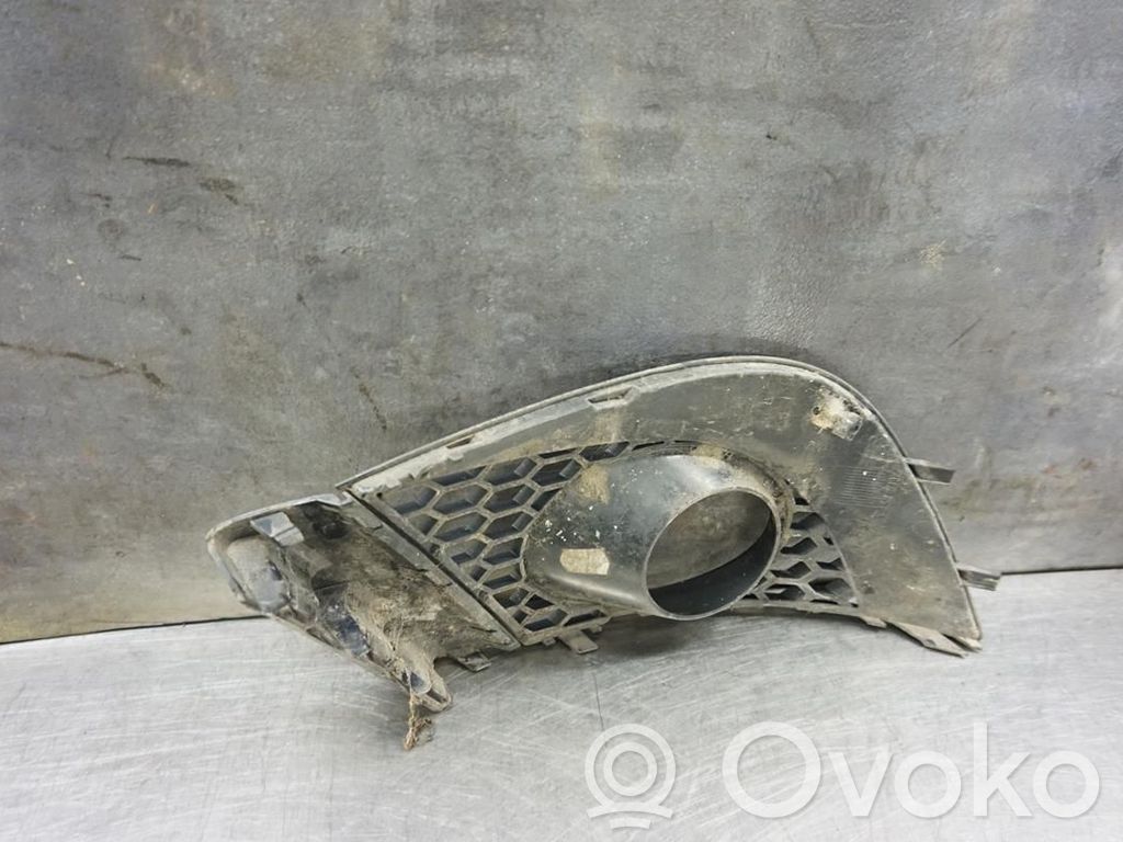 Maskownica / Grill / Atrapa górna chłodnicy   6609918,124664